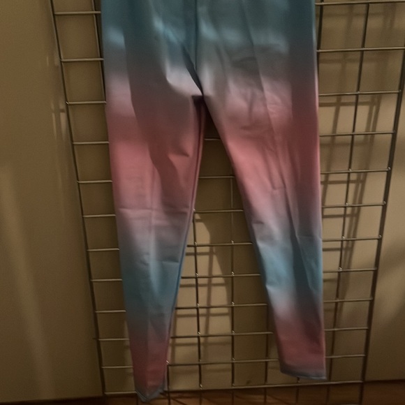 Tight small - Picture 4 of 4